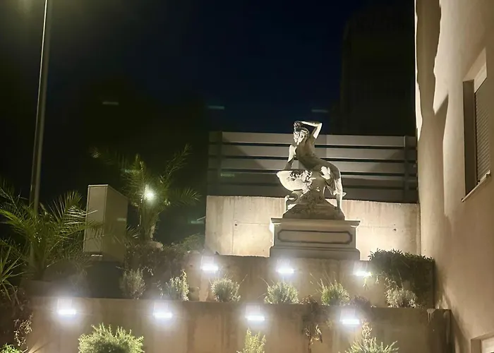 Padre Dante Free Parking And Starlink High Speed Internet Appartement *